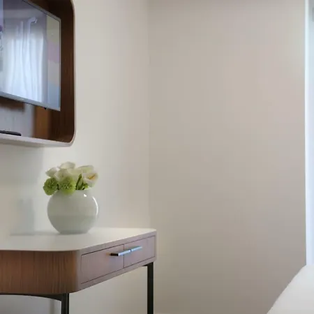 M&f Hotel 4*