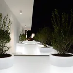 Hotel M&f