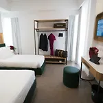 Hotel M&f 4*
