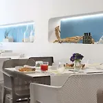 Hotel M&f