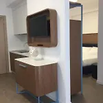 Hotel M&f