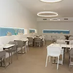 M&f Hotel