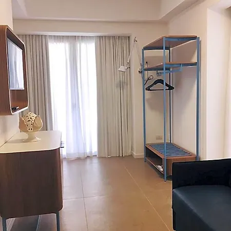 M&f Отель 4*